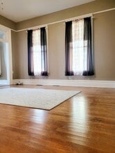 103 W 1st Ave in La Harpe, IL - Building Photo - Building Photo