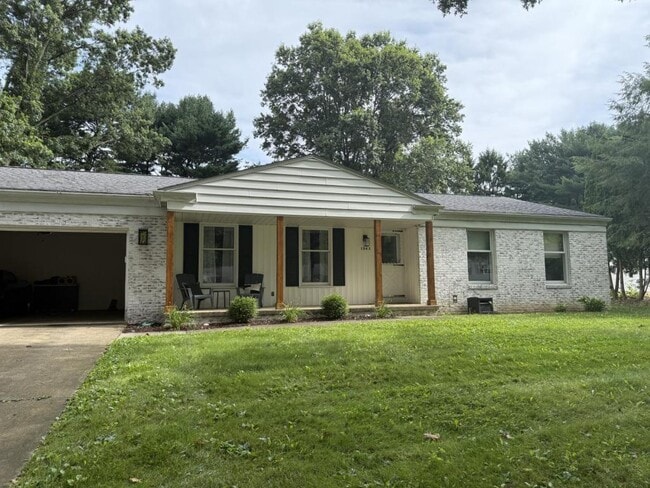 property at 1043 Buchholz Dr