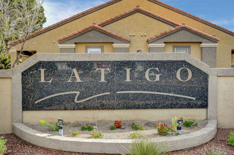 2300 E Silverado Ranch Blvd in Las Vegas, NV - Building Photo