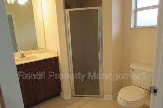 1562 Gilbert Ave S in Lehigh Acres, FL - Building Photo - Building Photo