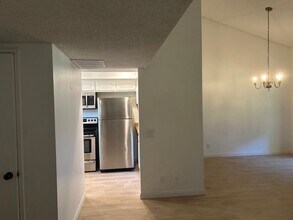 786 Birchpark Cir in Thousand Oaks, CA - Building Photo - Building Photo