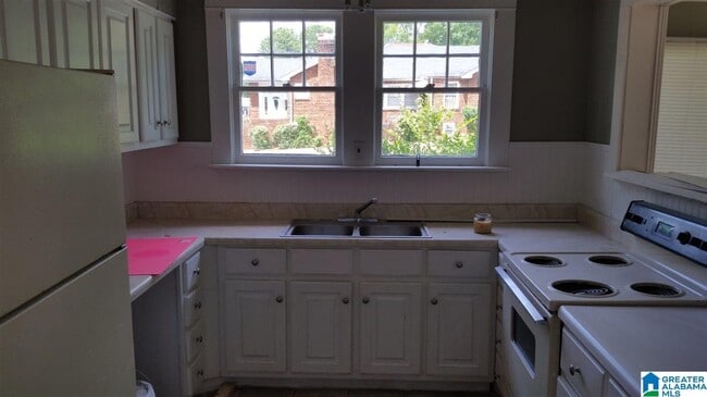 1731 Exeter Ave in Bessemer, AL - Building Photo - Building Photo