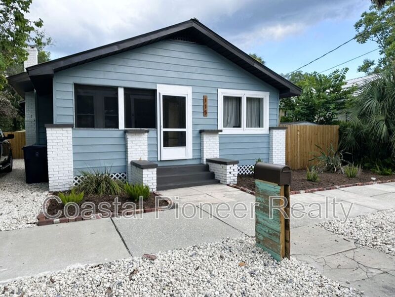 115 W Plymouth St in Tampa, FL - Building Photo