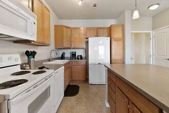 10176 Park Meadows Dr in Lone Tree, CO - Building Photo - Building Photo