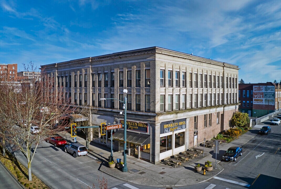 1911-1919 Hewitt Ave in Everett, WA - Building Photo