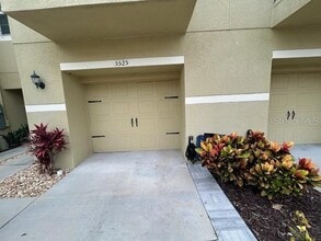 5525 Angel Fish Ct in New Port Richey, FL - Building Photo - Building Photo