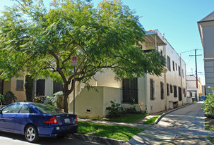 351 N Sierra Bonita Ave Apartments