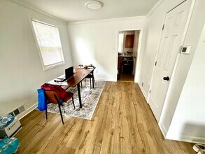 129 W Reed Ave in Alexandria, VA - Building Photo - Building Photo