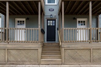 1737 Lincoln Ave, Unit Unit #3 in Cincinnati, OH - Building Photo - Building Photo