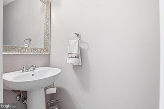 47716 Bowline Terrace in Sterling, VA - Building Photo - Building Photo