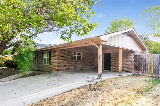1000 N Chico St in Decatur, TX - Building Photo - Building Photo