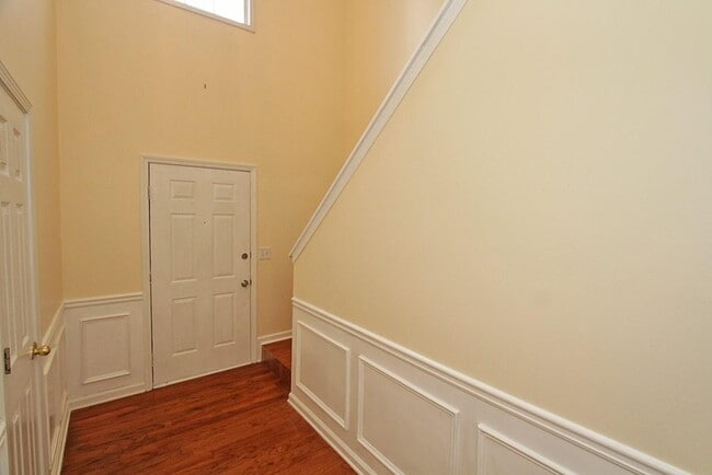 702 Ives Way NW in Lilburn, GA - Building Photo - Building Photo