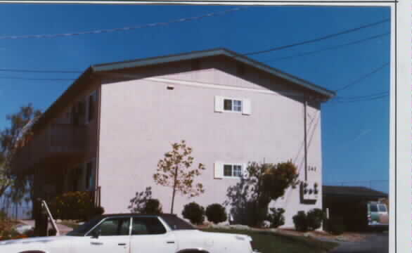 241 Arana Dr in Martinez, CA - Building Photo - Building Photo