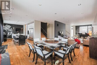10 Graystone Gardens in Toronto, ON - Building Photo - Building Photo