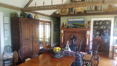 53 Falls Bridge Rd in Blue Hill, ME - Foto de edificio - Building Photo