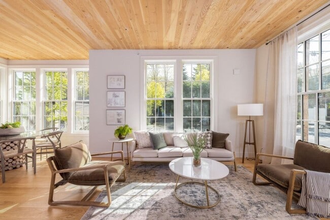 property at 2945 NW Wilson St