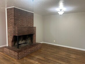 2613 Utter St in Bellingham, WA - Building Photo - Building Photo