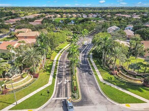 4795 S Classical Blvd in Delray Beach, FL - Foto de edificio - Building Photo