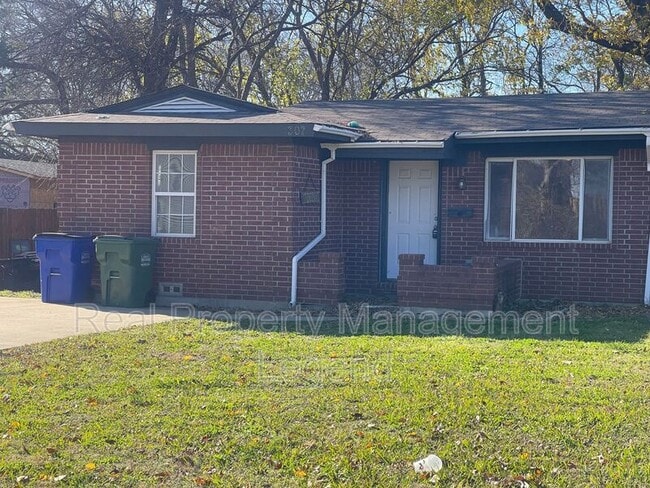 property at 307 Depot St