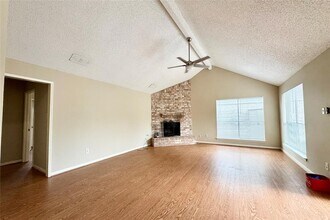 3511 Palm Grove Dr in Missouri City, TX - Building Photo - Building Photo