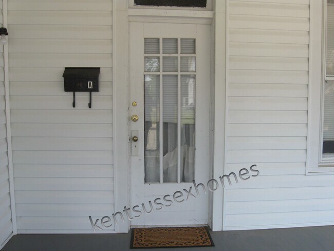 112 Mechanic Street, Unit A in Harrington, DE - Building Photo - Building Photo