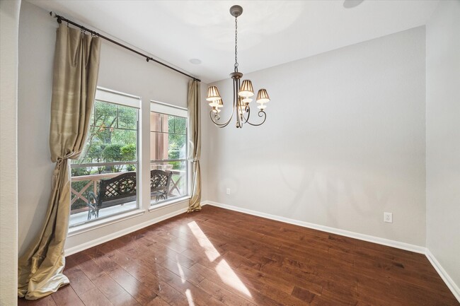 property at 6 Douvaine Ct