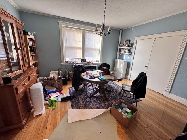 property at 18 Alton Pl