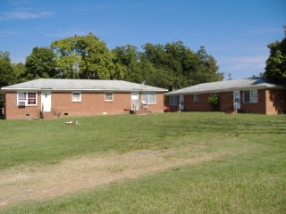 1000 Century St in Lexington, NC - Building Photo