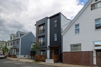 9 Jeffries St in Boston, MA - Building Photo - Building Photo