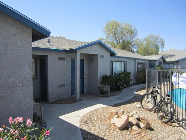 73870 Desert Trail Dr in Twentynine Palms, CA - Building Photo - Building Photo