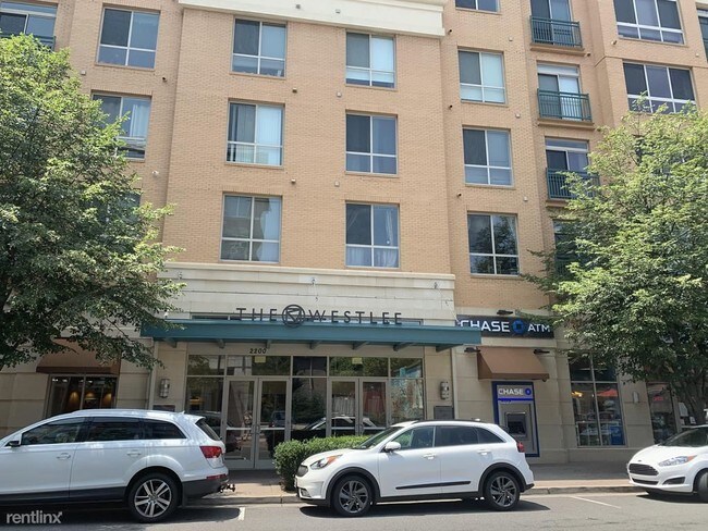 2200 N Westmoreland St-Unit -Unit 301 in Arlington, VA - Building Photo - Building Photo