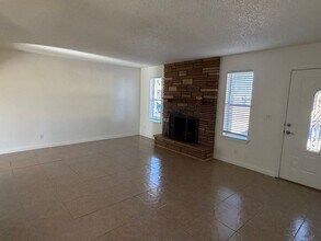 1296 Ocotillo Dr in Sierra Vista, AZ - Building Photo - Building Photo