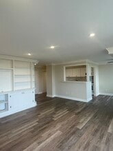 Parliament House in Arlington, VA - Building Photo - Building Photo