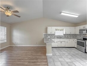 1555 Sprucewood Trail in Tallahassee, FL - Building Photo - Building Photo