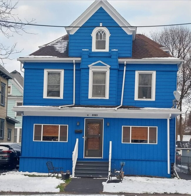 property at 2007 S State St