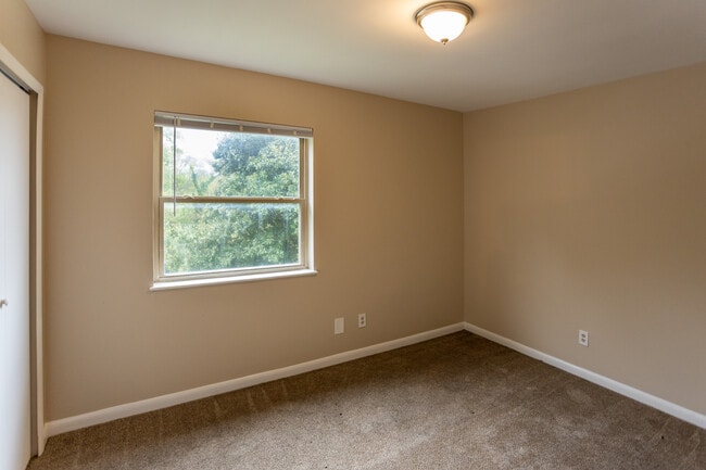 The Shiloh Ridge Apartments in Knoxville, TN - Building Photo - Building Photo