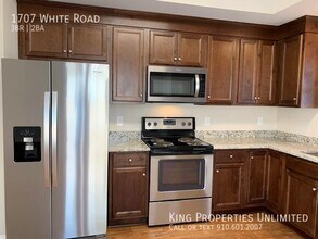 1707 White Rd in Wilmington, NC - Building Photo - Building Photo