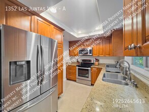 1352 Las Juntas Way in Walnut Creek, CA - Building Photo - Building Photo