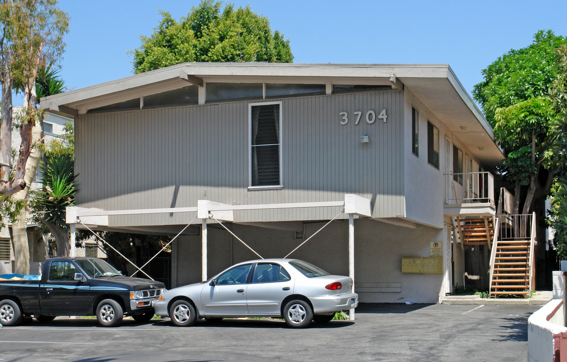 3704 Midvale Ave in Culver City, CA - Building Photo