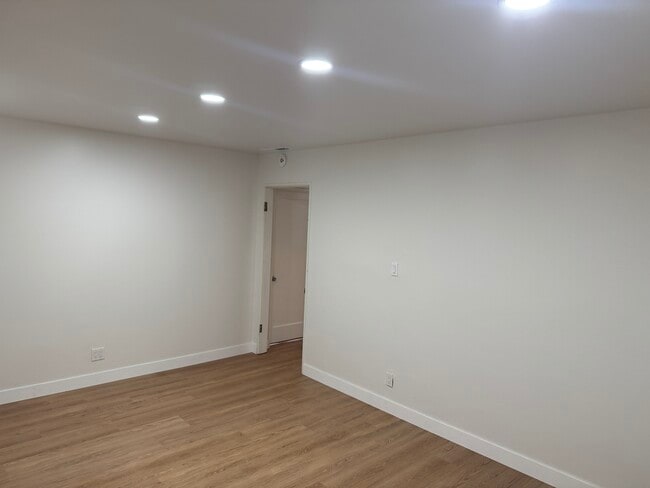 property at 520 Richmond Ave