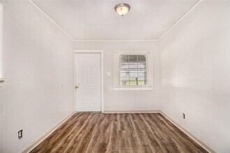 1129 Windsor St SW in Atlanta, GA - Building Photo - Building Photo