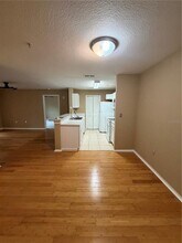 5475 Vineland Rd in Orlando, FL - Building Photo - Building Photo