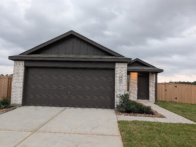 property at 447 Southern Magnolia Wy