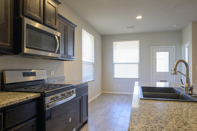 6900 Brite Rd in Odessa, TX - Building Photo - Building Photo