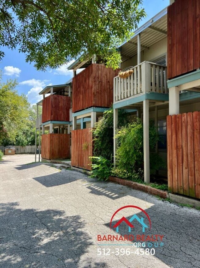 property at 1223 Hopkins St