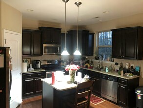 318 River Oak St in Spring Lake, NC - Building Photo - Building Photo