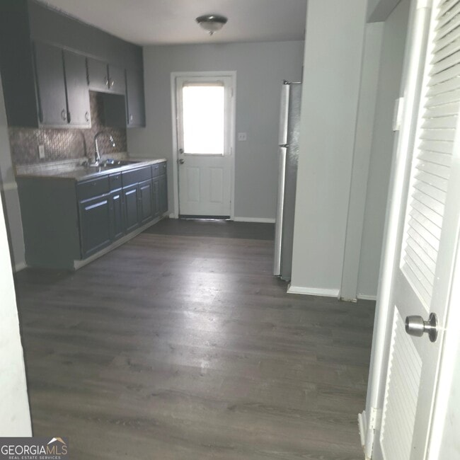 1980 Stanton Rd in East Point, GA - Foto de edificio - Building Photo