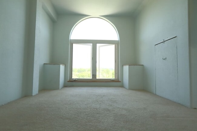 property at 1719 SE Miller St