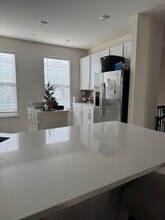 1654 Bentz Way in Batavia, IL - Building Photo - Building Photo