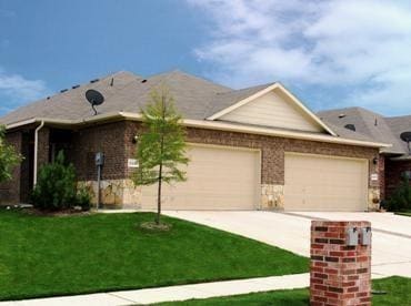 property at 1413 Piedmont Dr